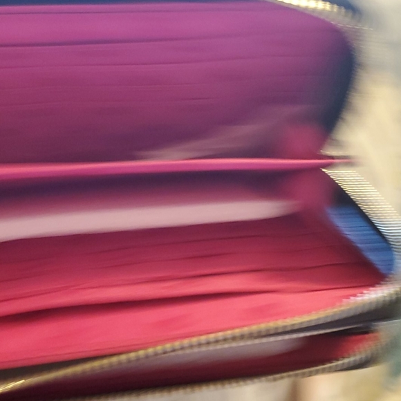 Wallet - Picture 5 of 5